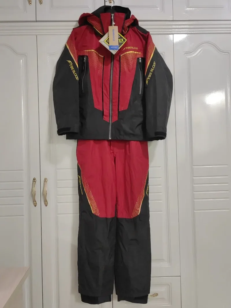 春秋の防水釣りジャケットとオーバーオールパンツ 2 本セット - Fishing Rain Suit のレビューと価格